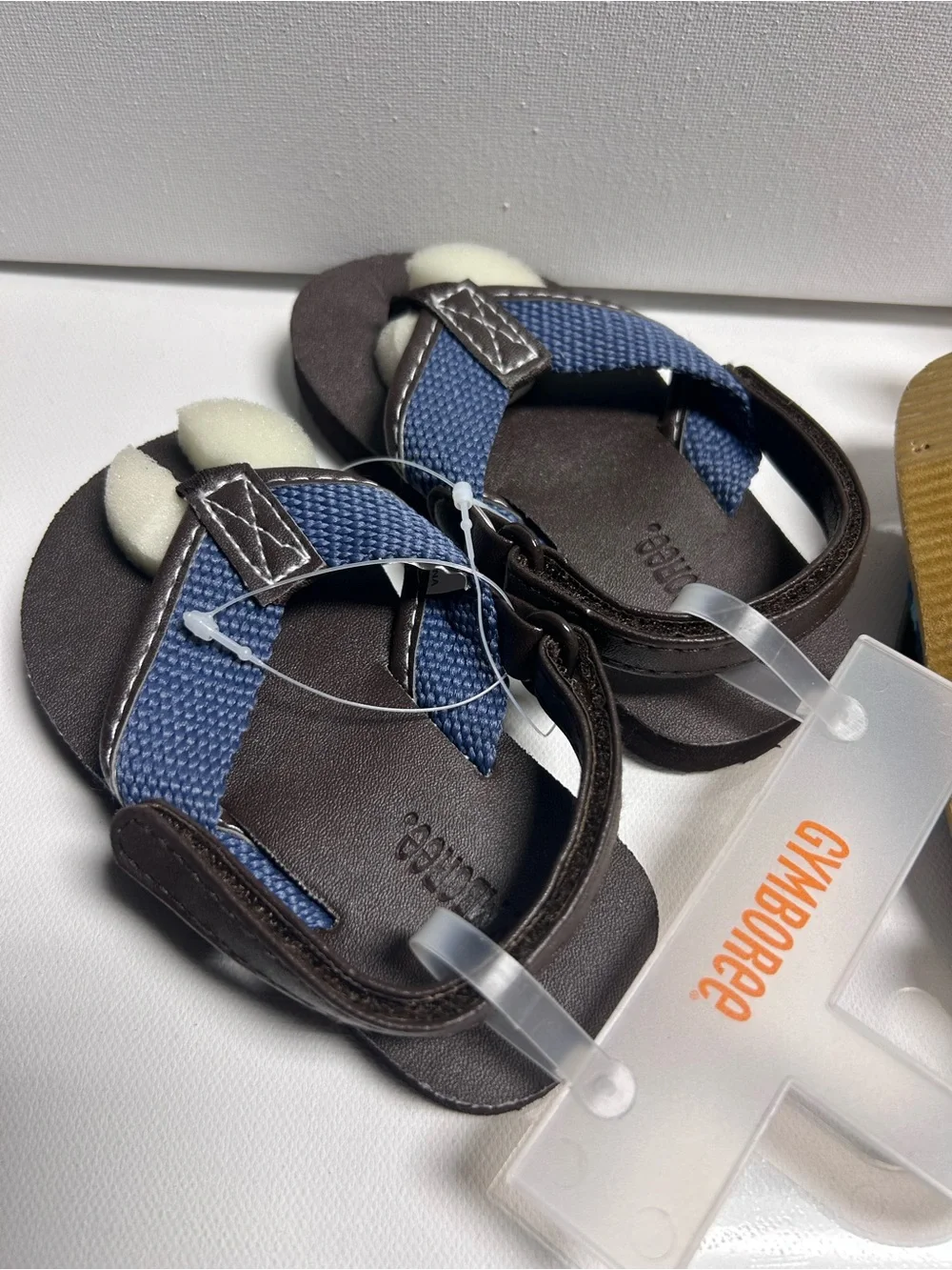 2 Pairs Lot Gymboree Boy’s Fabric Flip Flop Sandals size 5/6 Blue Brown